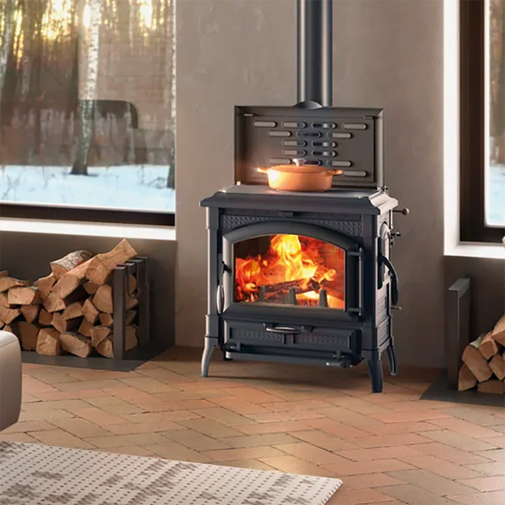 La Nordica Kaminofen Holzofen ISOTTA CON CERCHI.16 Ambientebild | Klimaworld.com