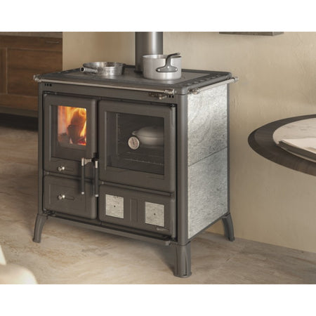 La Nordica Holzherd GARDENIA 5.0 PETRA Ambientebild | Klimaworld.com