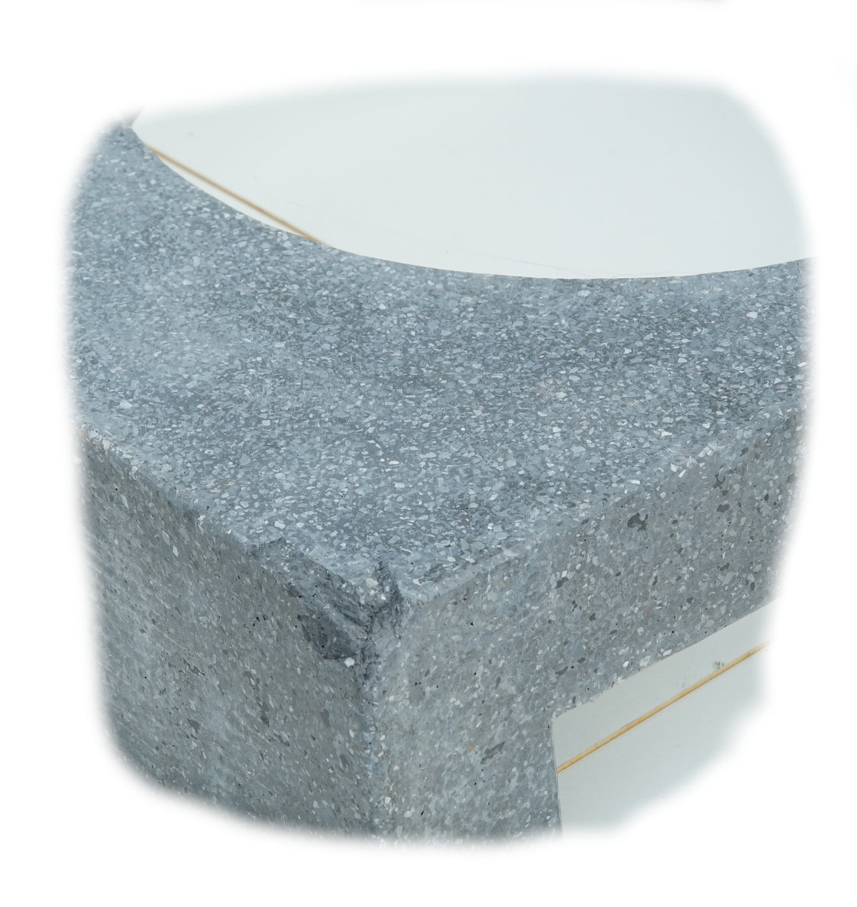 Feuerschale Granito mit eckigem Sockel 