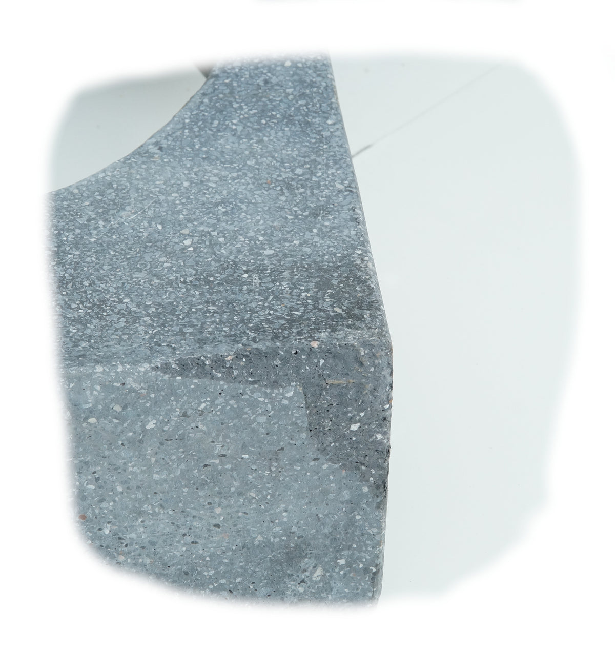 Feuerschale Granito mit eckigem Sockel 