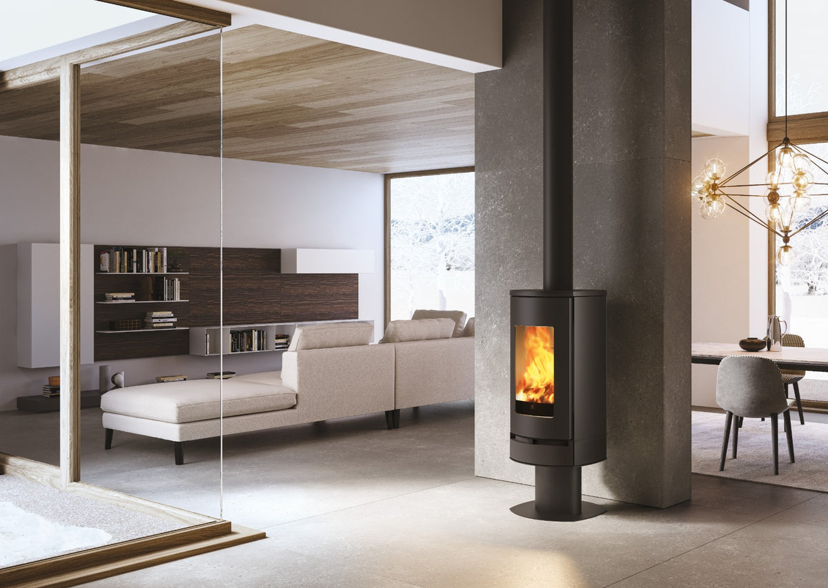 Edilkamin luftgeführter Kaminofen Code J Evo mit 8,1 kW mit Stahlkorpus in schwarz, Ambiente | Klimaworld.com