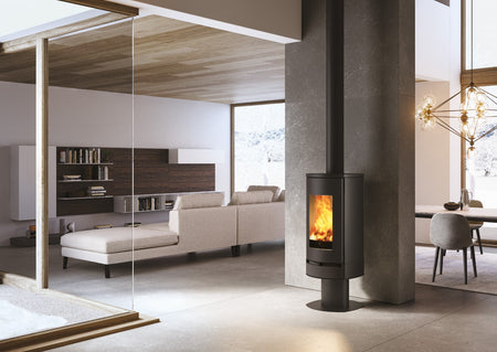 Edilkamin luftgeführter Kaminofen Code J Evo mit 8,1 kW mit Stahlkorpus in schwarz, Ambiente | Klimaworld.com