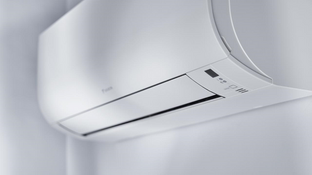 DAIKIN R-32 Klimainnengerät Nepura Comfora FTXTP25N mit 2,5 kW | Klimaworld.com