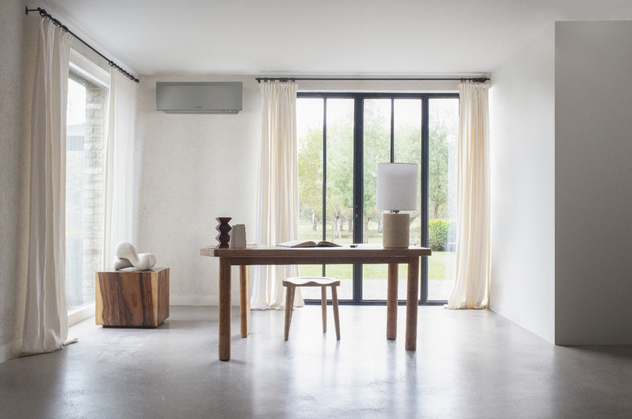 Daikin Emura3 Wandgerät Inneneinheit in silber | klimaworld.com