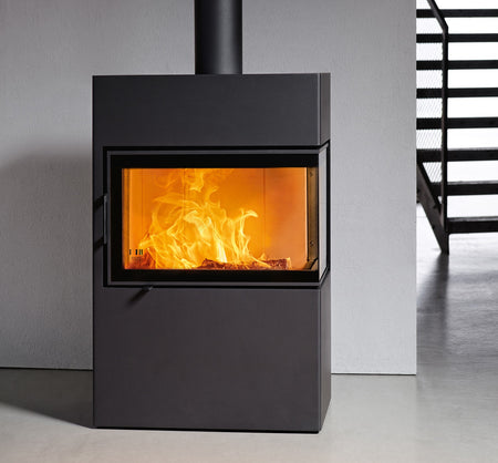 Kaminofen Austroflamm Dexter 2.0 - mit Stahlmantel - mit Hintergrund