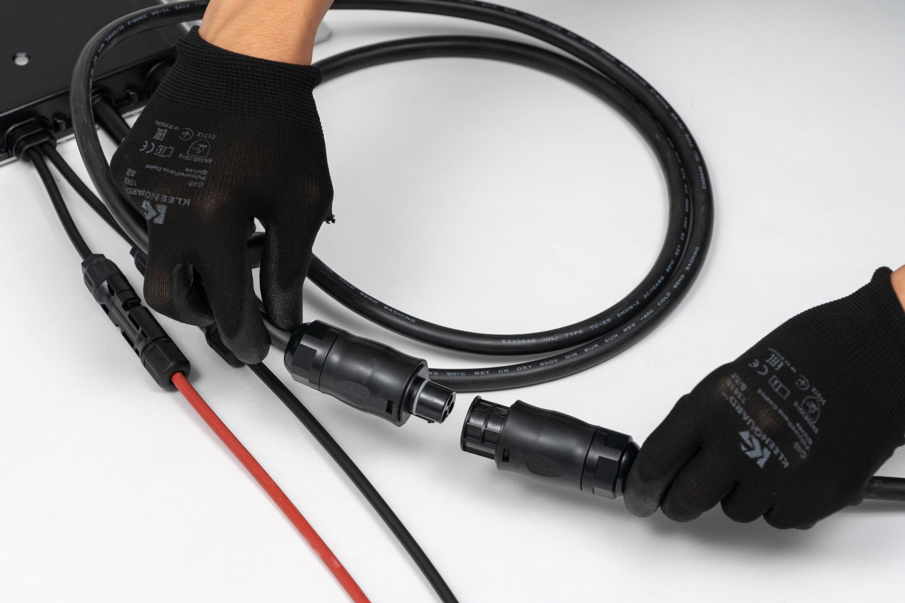 Balkonkraftwerk Stecksystem | klimaworld.com