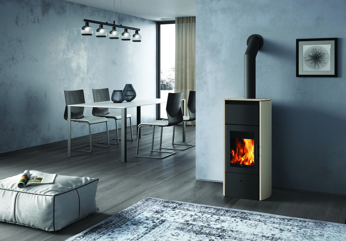 Edilkamin Kaminofen Flamma 14 Stahl Taubengrau Ambiente | klimaworld.com