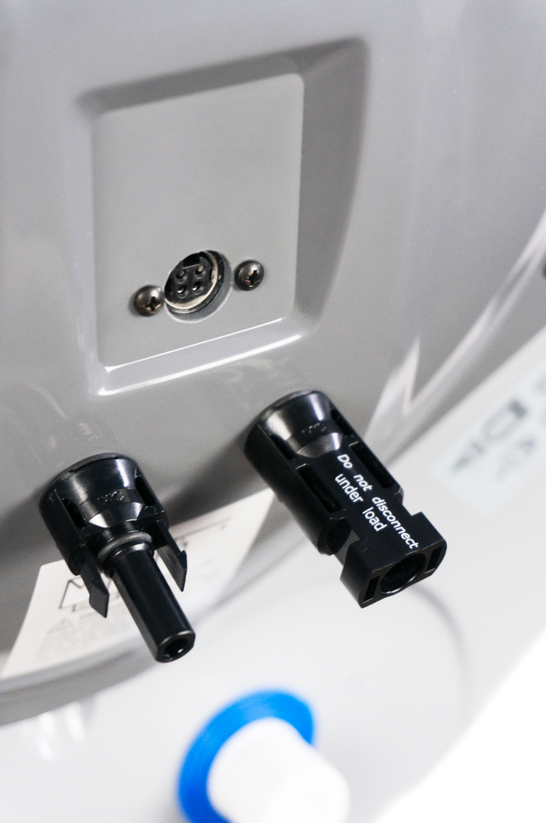 fothermo photovoltaischer Offgridboiler | PVB-80 | 2 kWp | 80 l | Anschlüsse | Klimaworld.com