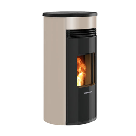 Moderner Pelletofen SANDO 60 von Oranier in der Seitenansicht, Modell in Taupe | klimaworld.com