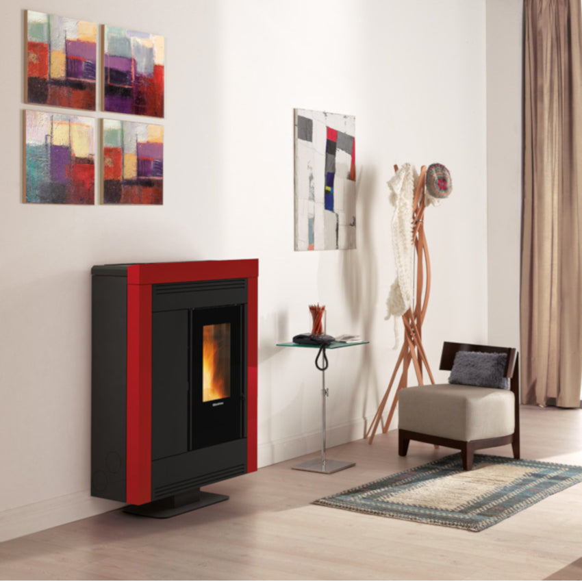 Pelletofen Extraflame Souvenir Steel Evo in bordeaux | Ambientebild