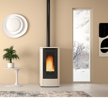 Extraflame Pelletofen Teorema Plus elfenbein Ambiente