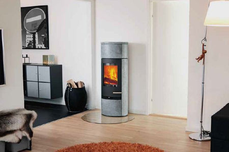 Kaminofen TT20RS mit Wärmespeicher und Sockelstein 5kW 